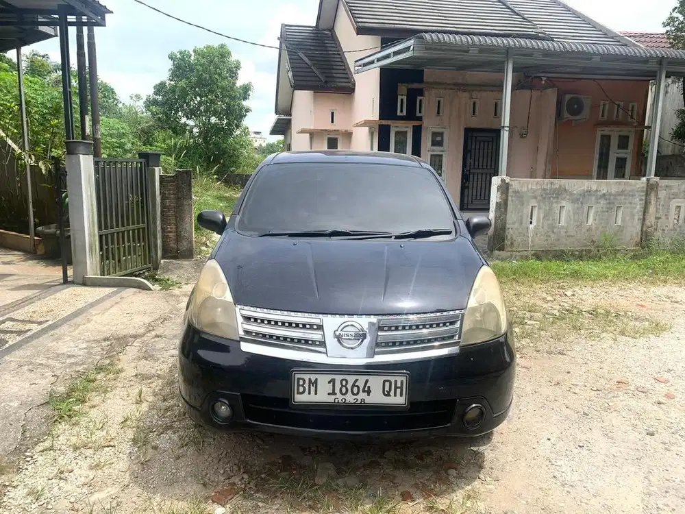 Grand Livina 1.5 xv tahun 2008