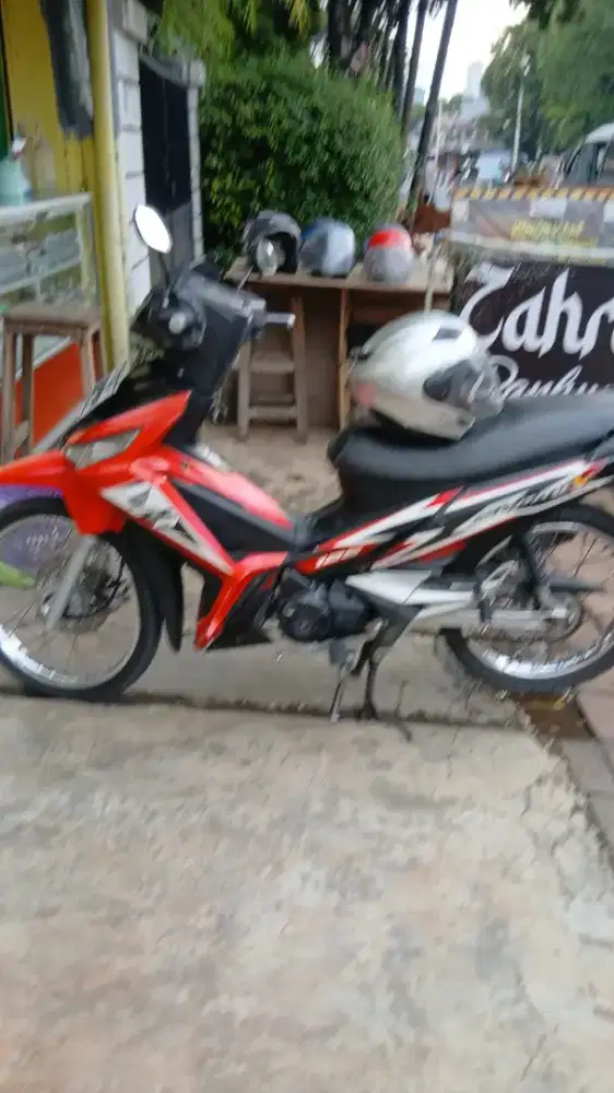 Motor Honda supra X Injeksi Surat Lengkap pajak OG