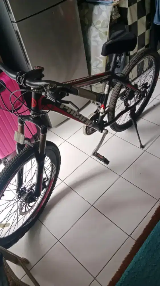 Sepeda pacifik ukuran 26