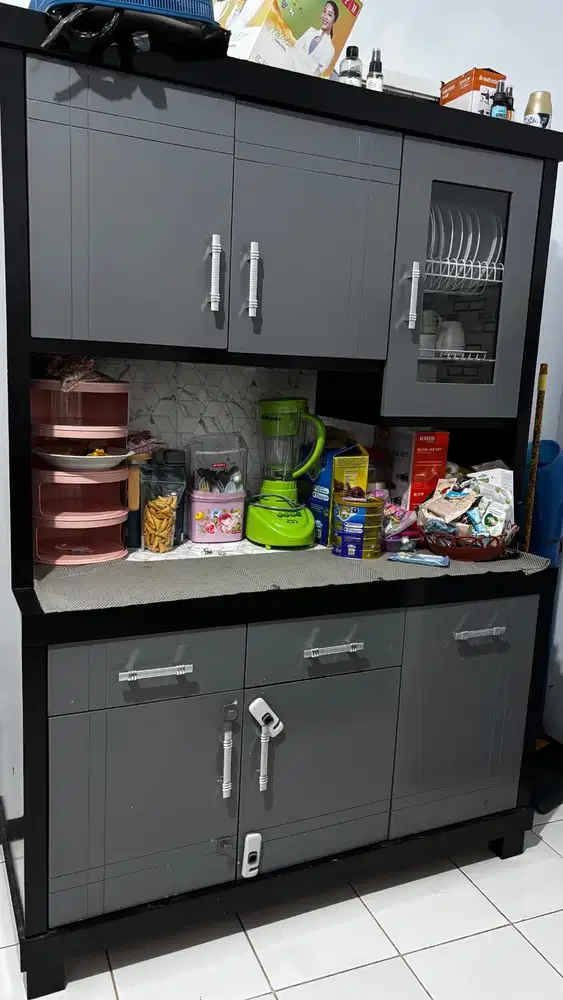 DIJUAL CEPAT LEMARI DAPUR MINIMALIS