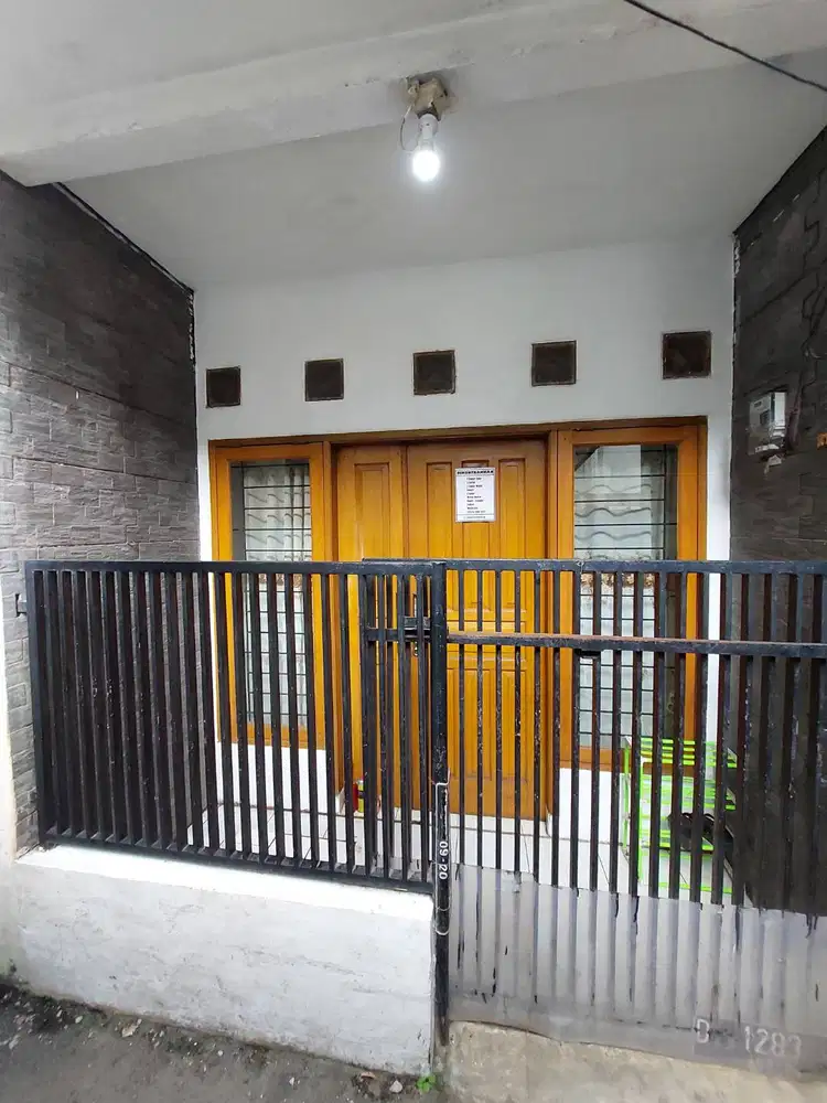 Di Sewakan Rumah di Taman Sari (ITB) Bandung , Pusat Kota Bandung!!