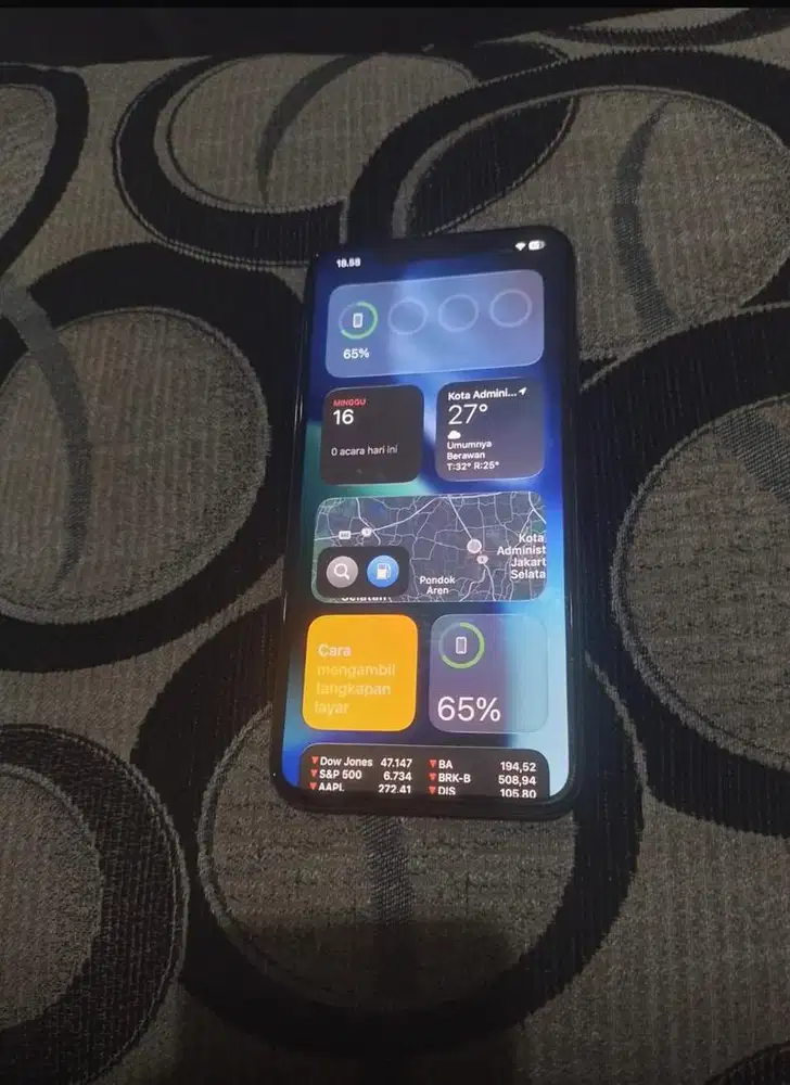 Iphone 11 Pro max internal 64 gb