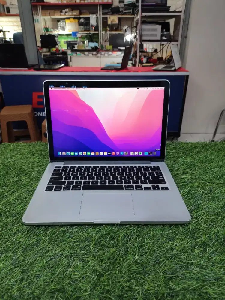 Jual Macbook Pro 2015 8/128