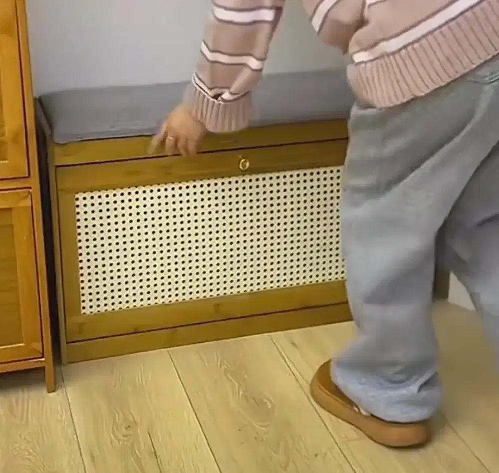 RAK SEPATU DUDUK SOFA DIJUAL BARU MURAH KARENA SALAH BELI