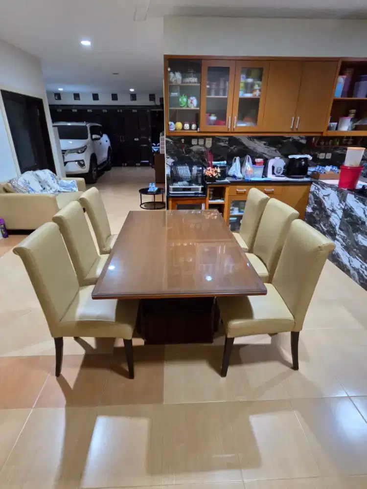 Meja Makan Jati Fullset
