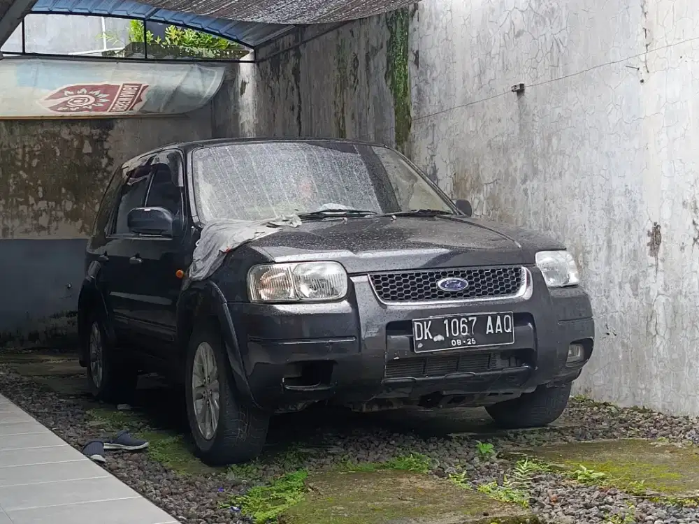 FORD ESCAPE BENSIN AT GENTENG