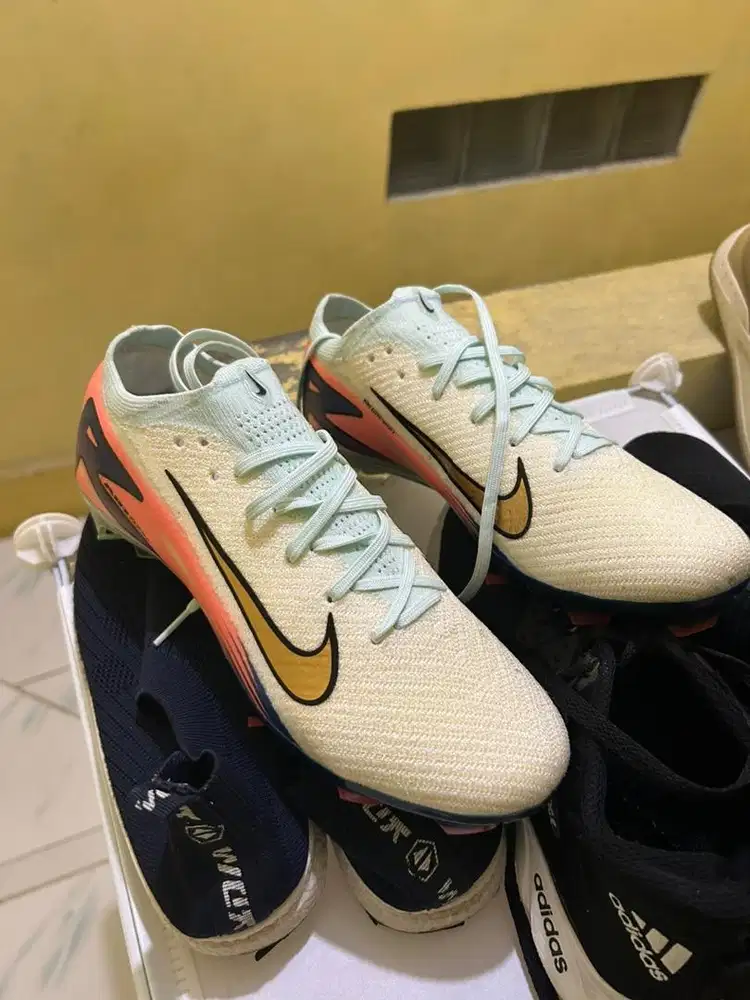 Sepatu Bola Nike Mercurial Vapor 16 Size 41 - Mbappe Madrid Edition