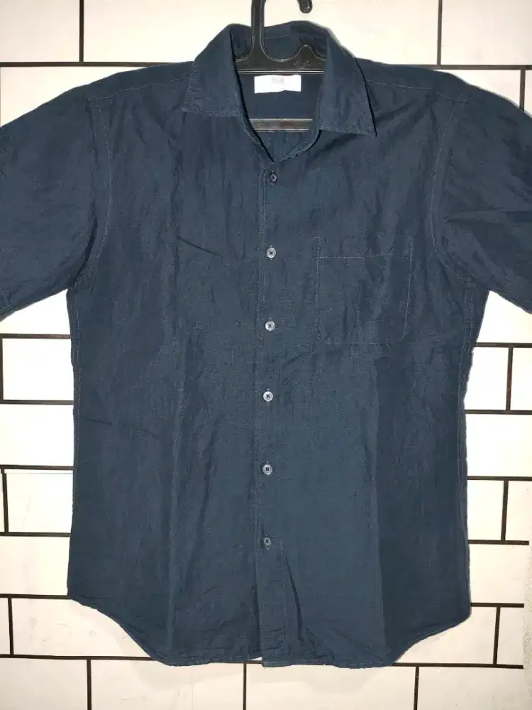 KEMEJA UNIQLO SIZE M