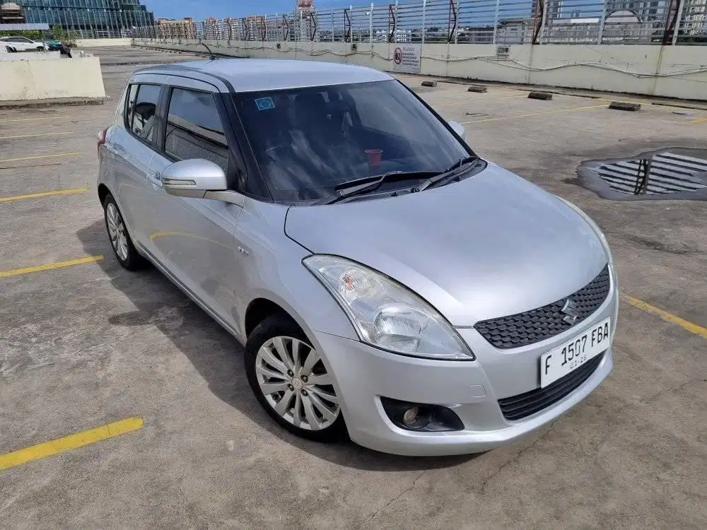 Suzuki All New Swift Matic type 1.4 GX th 2014/2013,,gesit irit gan!!