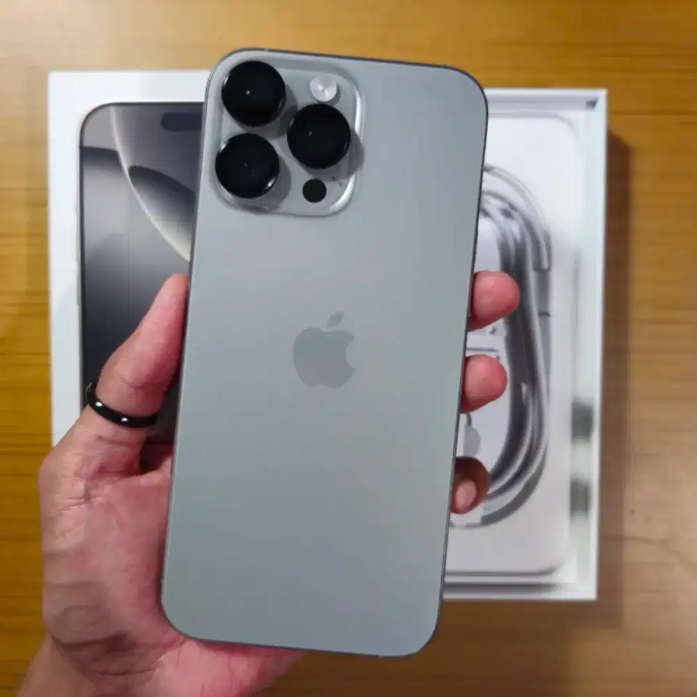 iPhone 16 Pro Max 512gb Natural Titanium (pembelian Blibli):