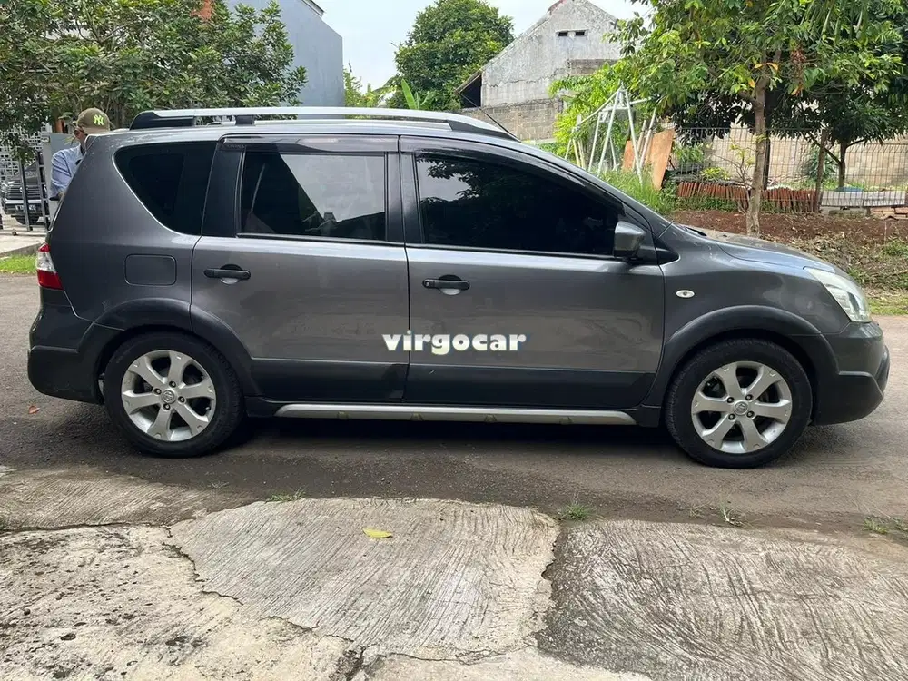 Nissan Livina 2013 Bensin