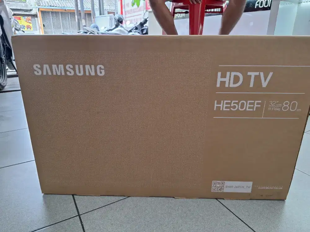 Samsung SMARTTV HD TV
HE50EF 32