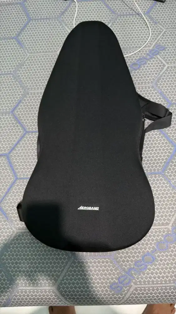 Gitar elektrik aero band