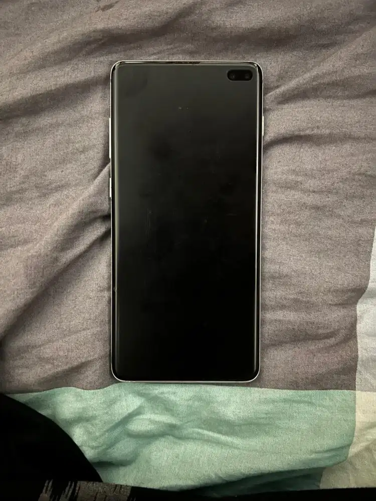 Samsung galaxy s10 plus 8/128 enter