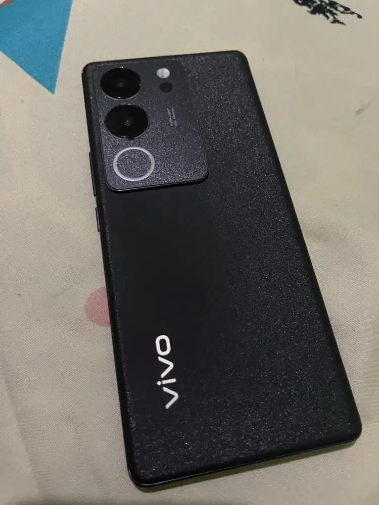 Vivo V29 5G ram 8/256GB