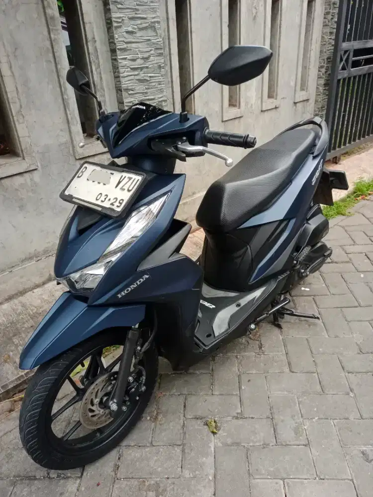 Beat deluxe tipe CBS ISS tahun 2024.mulus