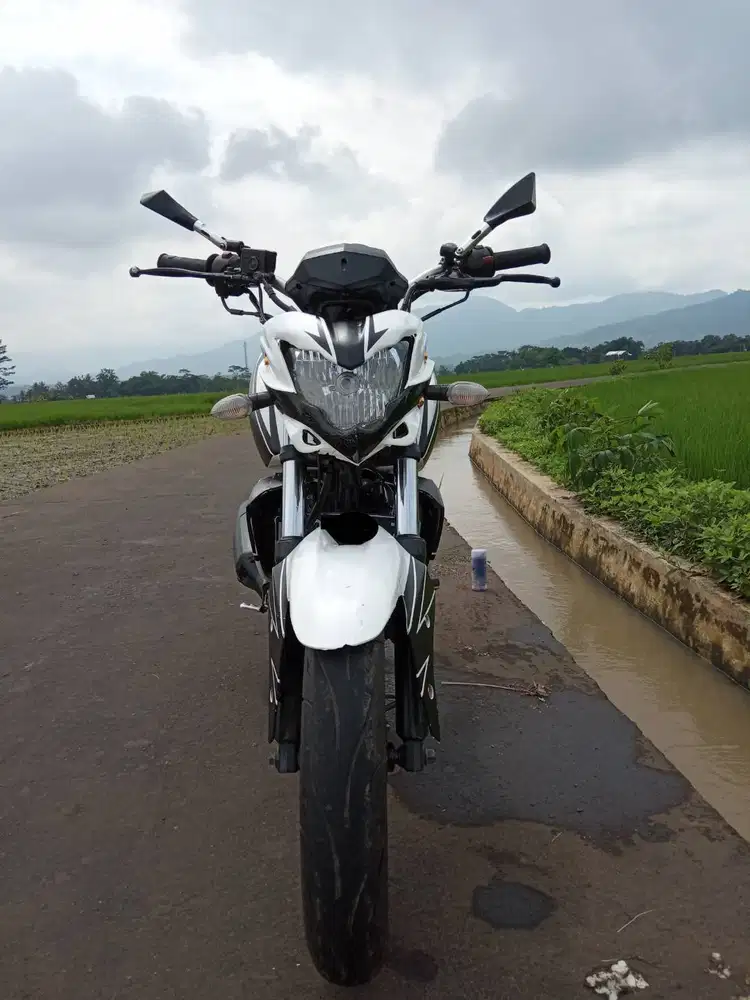 Dijual yamaha byson 2013