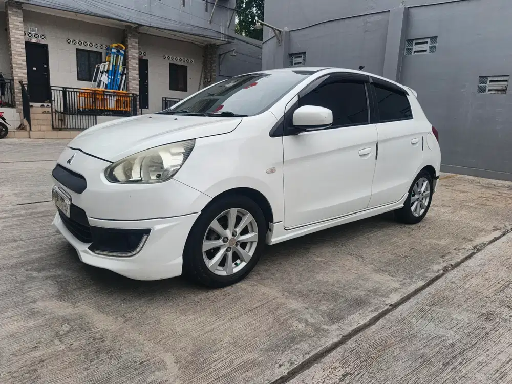Mitsubishi Mirage 2015 Bensin