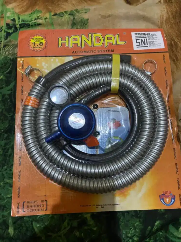 KOMPOR DAN REGULATOR BARU