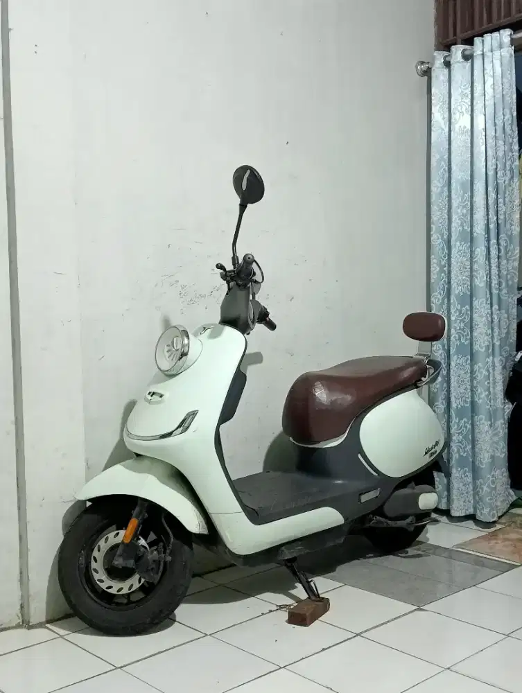 Motor listrik uwinfly t80