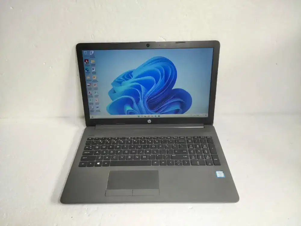 A1091 Laptop HP 250-G7 Ram 8gb SSD 256gb core i7 gen8 FullHD siappakai