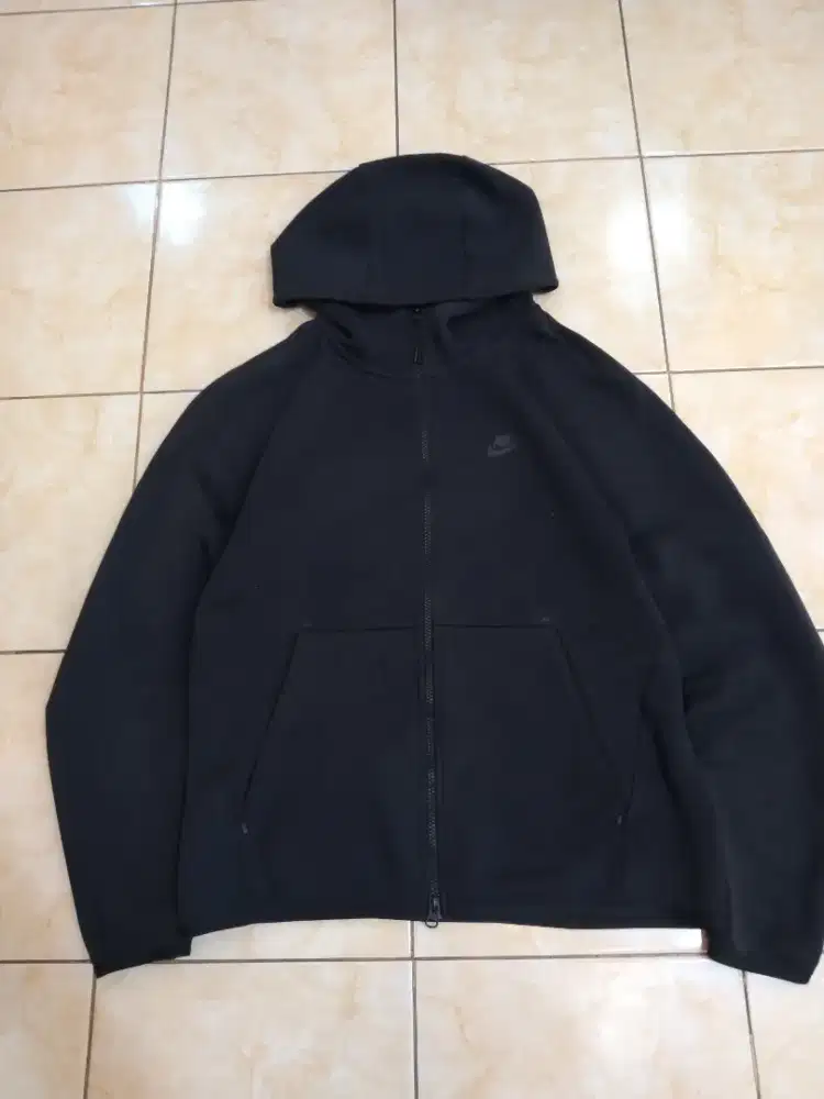 Nike tech old season 2019