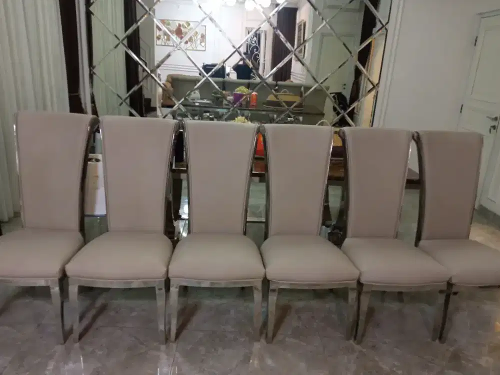 Kursi makan service ganti cover + tambah busa tangerang