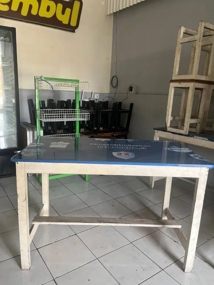 Meja Kursi Warung Makan Cafe