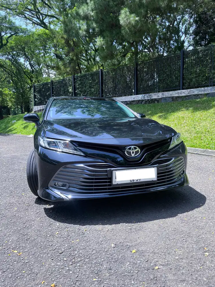 Camry V 2.5 Matic - 2019 - KM Super Antik 21rb - Pajak Mei 2026 !!!