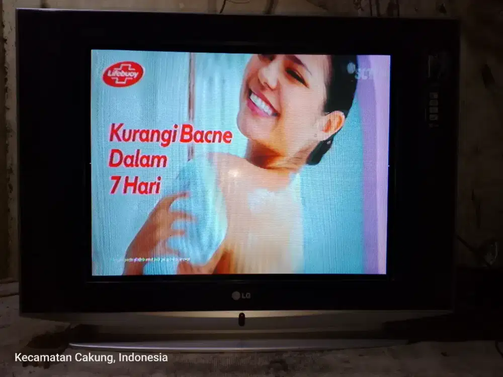 Tv 29 inc LG slim + STB matrix