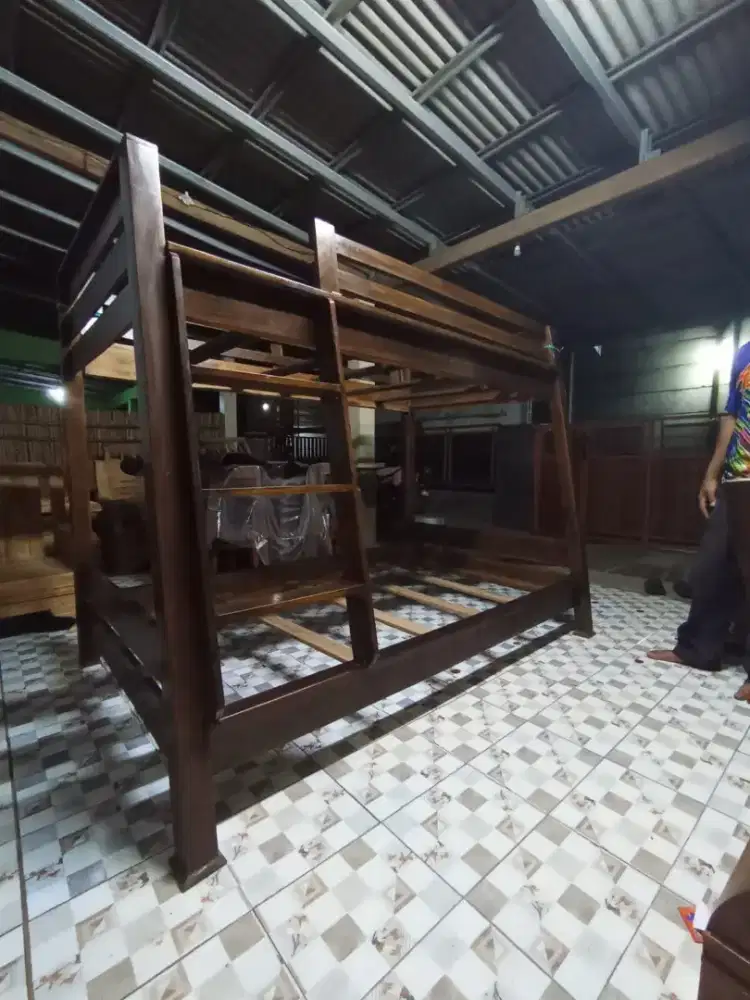Tempat Tidur 2 Tingkat KAYU JATI LANDAK