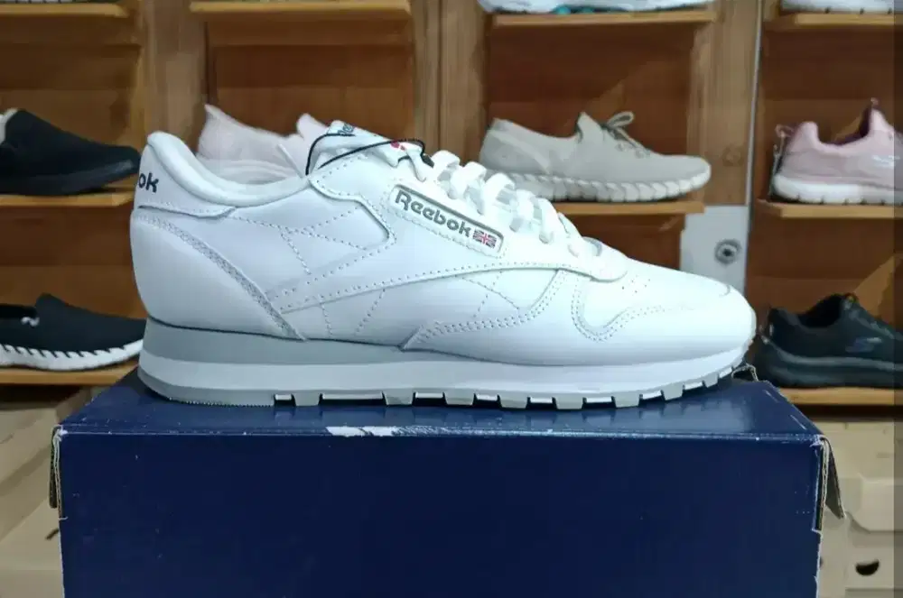 REEBOK CLASSIC LEATHER (KULIT) ORIGINAL 100%