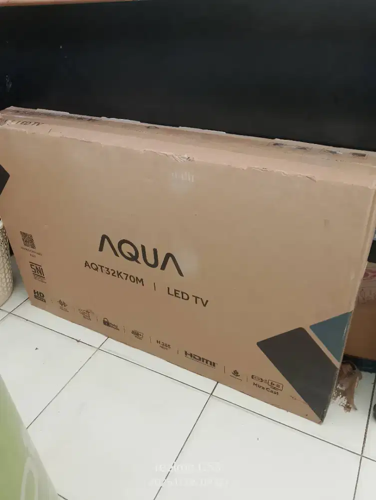 Tv Aqua 32 inch LED digital baru