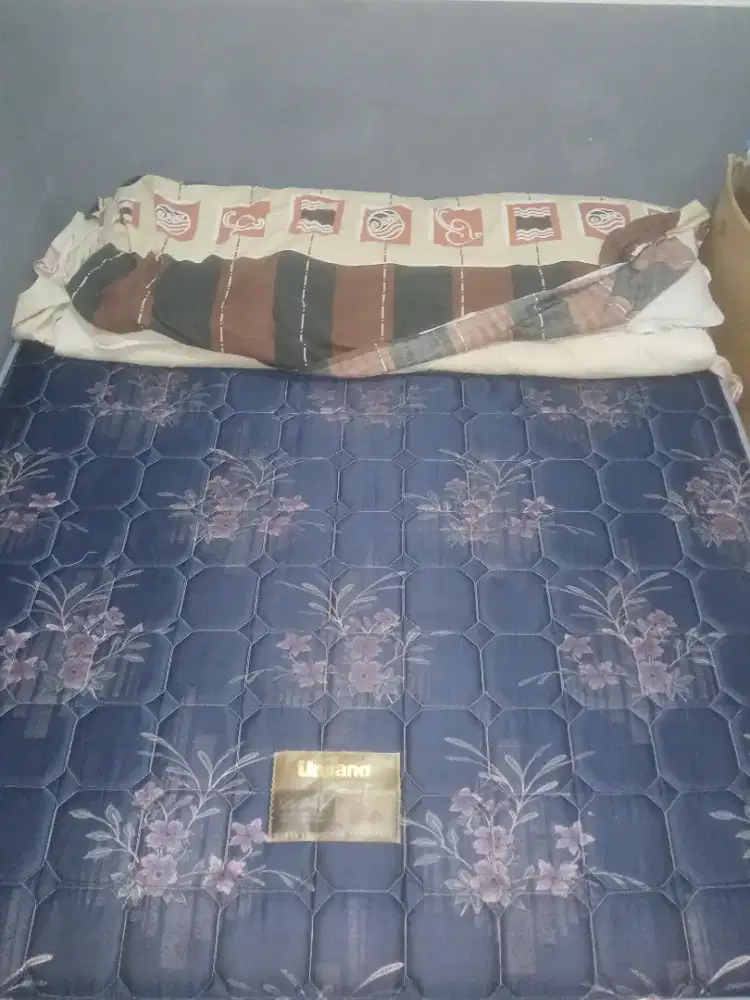 Kasur springbed