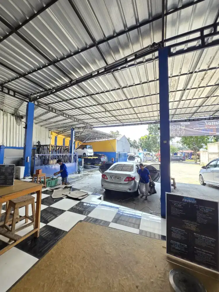 Di Cari Karyawan Cuci Mobil