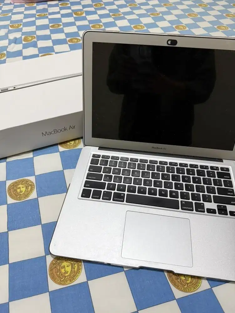 WTS MACBOOK AIR (13-inch) 2017