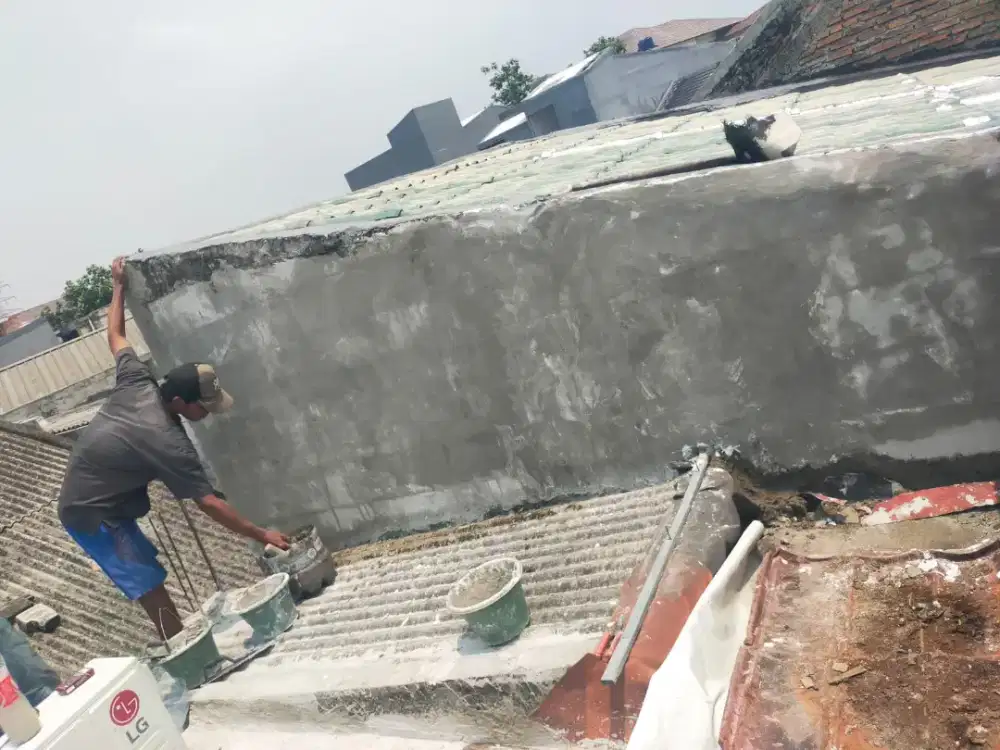 Tukang bangunan,perbaikan atap bocor,dag,talang,kanopi,renopasi dll