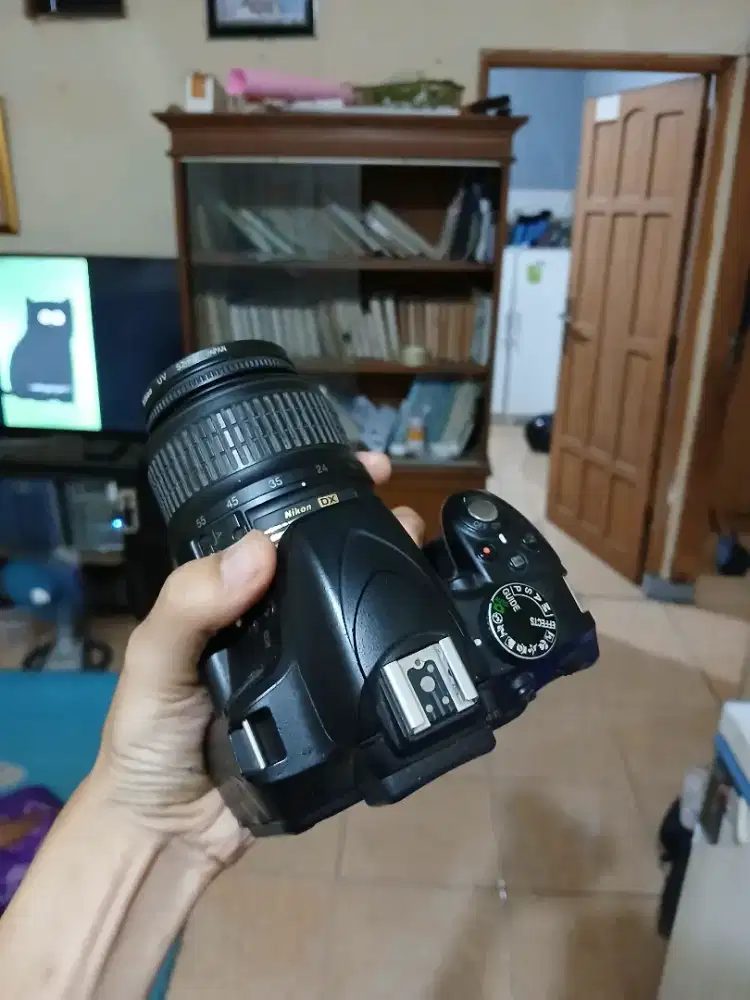 DSLR NIKON D3300 jual cepat