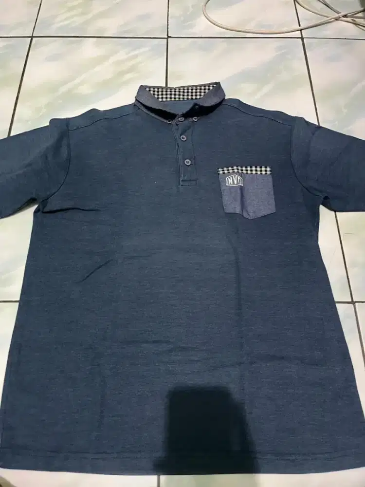 Kaos Polo Pria Ukuran M