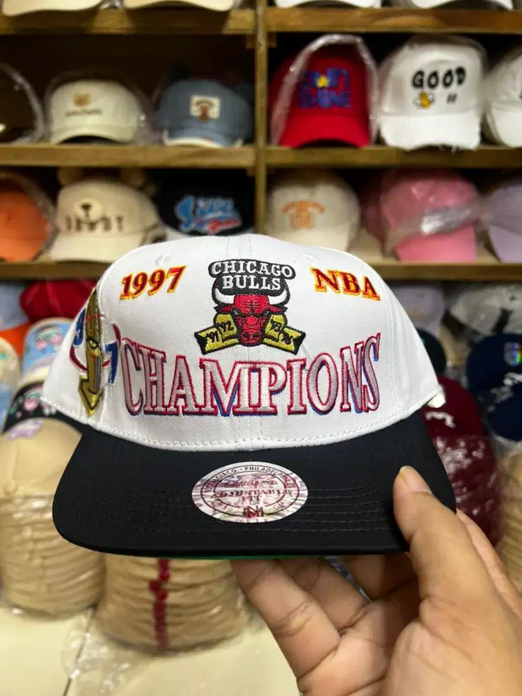 Topi champion chicago