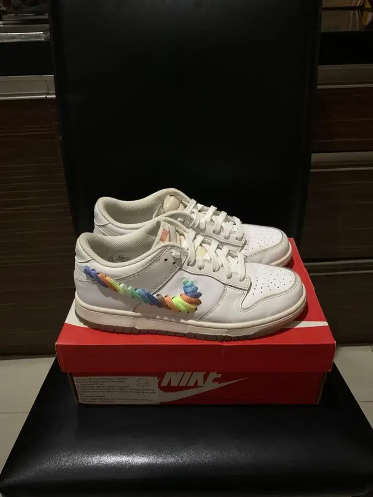 Nike Dunk Low Rainbow Laces