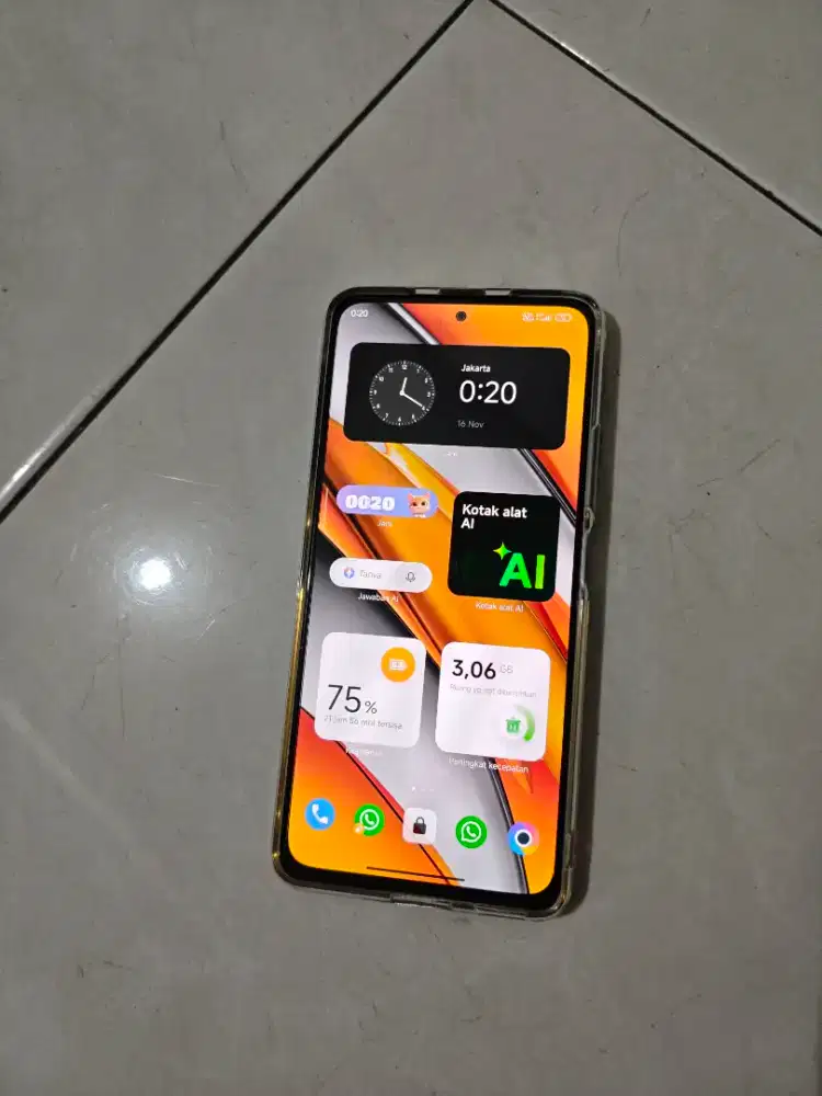 Poco f3 8/256 normal