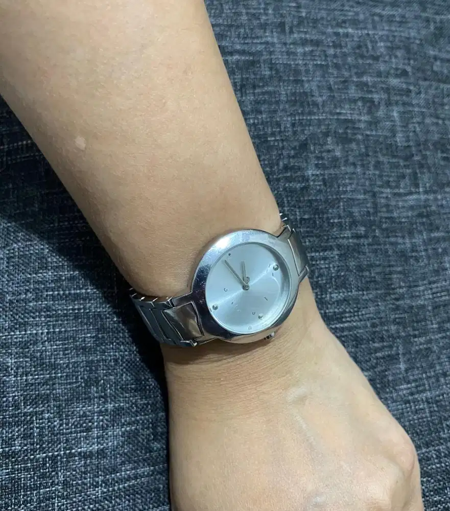 Jam tangan wanita esprit ori jual apa adanya