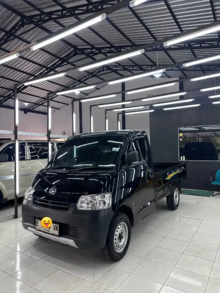 Mobil bekas pick up grand max