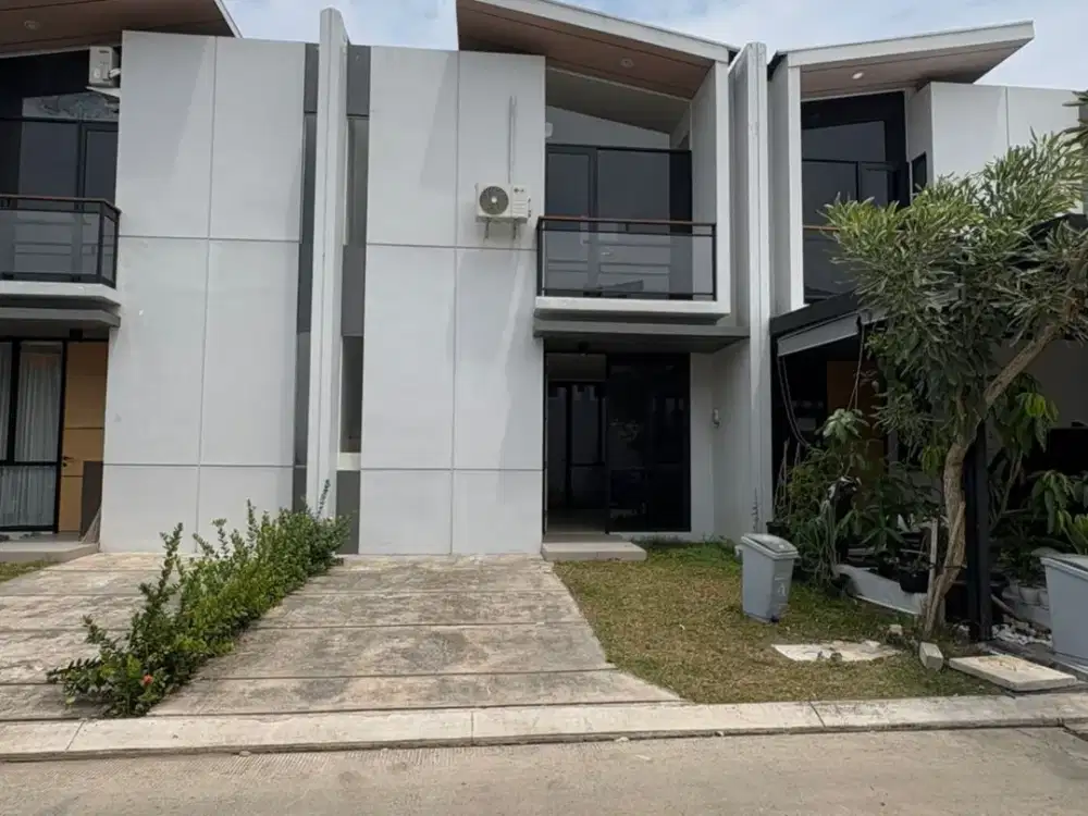 Disewakan Rumah Cluster Cendana Spark Lippo Cikarang CSC27SS