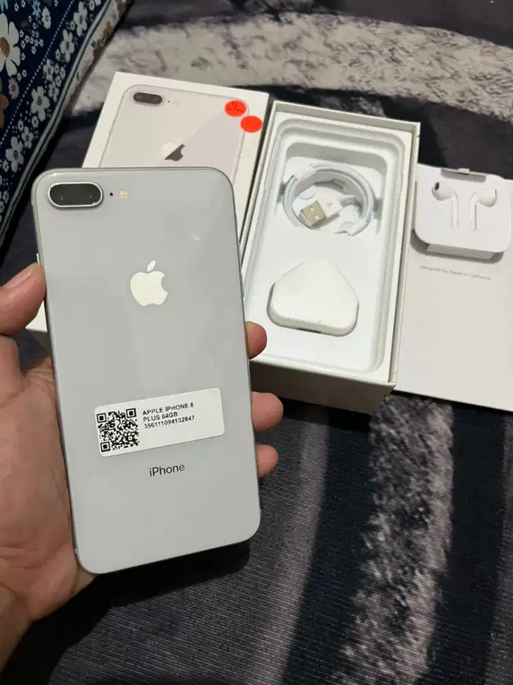 iPhone 8 Plus 64Gb Inter
