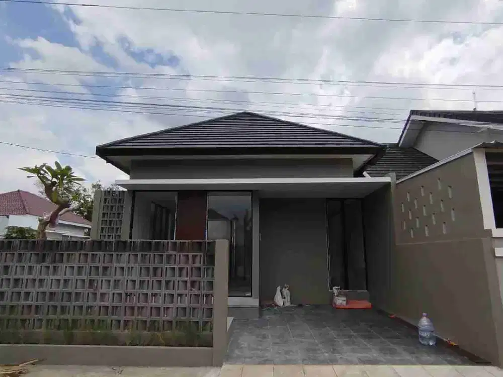 rumah estetik siap huni, dekat pasar godean