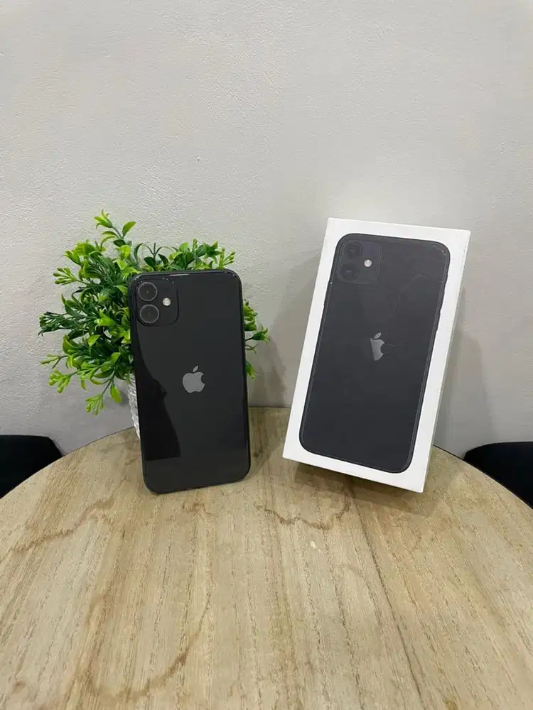 IPhone 11 128GB Black mulus Fullset BH 84% 3Utool 98 Sinyal Permanent