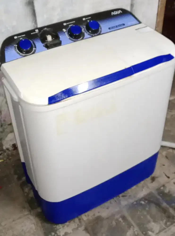 Dijual mesin cuci aqua 8 kilo normal mesin dinamo masih ori