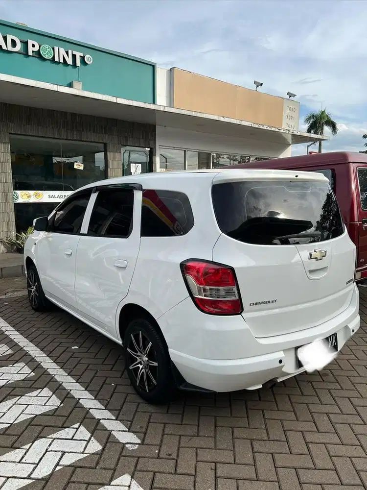 Chevrolet Spin 2013 Bensin